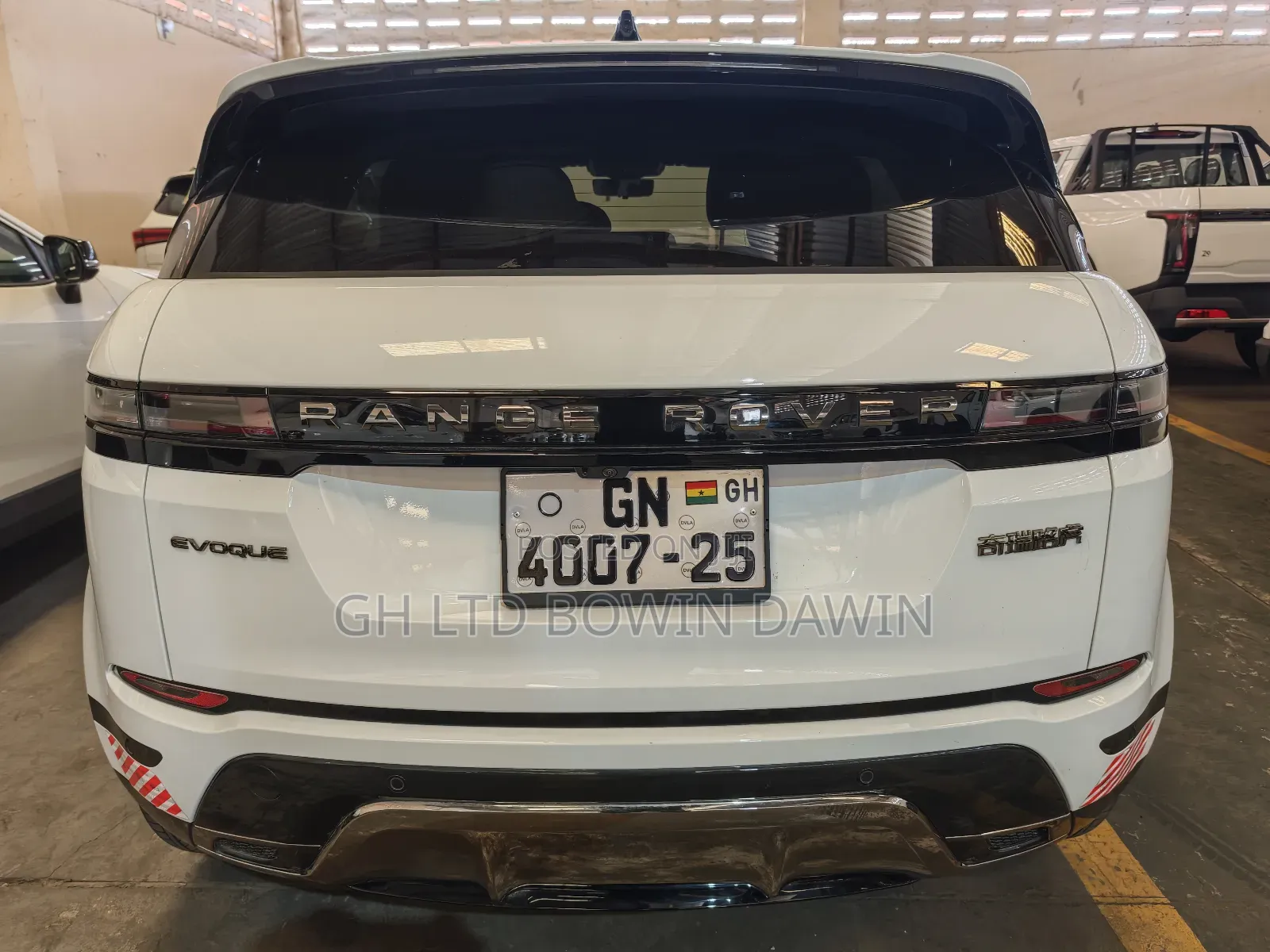 Land Rover Range Rover Evoque 2024 White