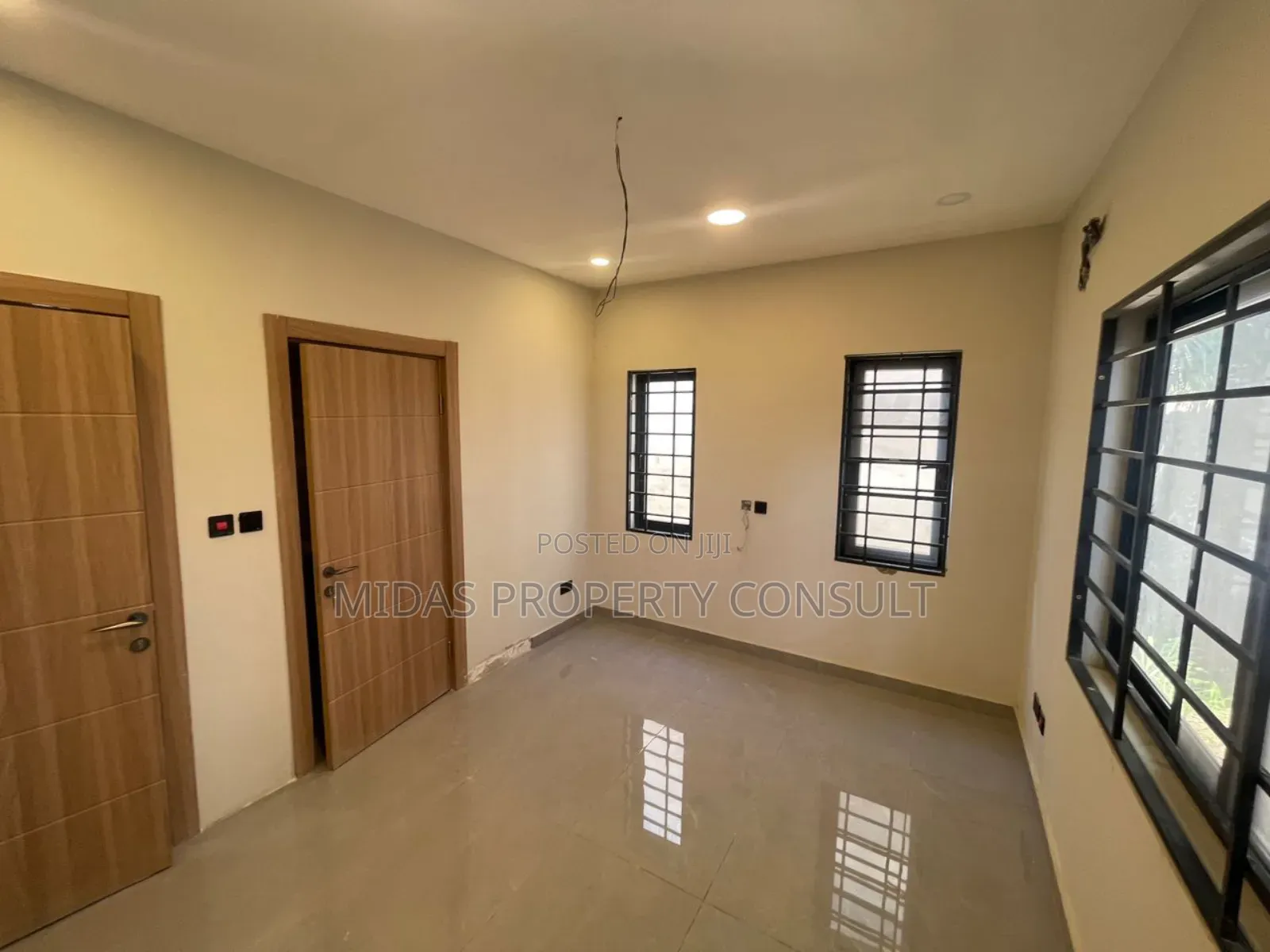 3bdrm House in Sapeiman, Amasaman for sale