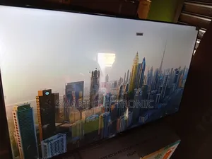 Life in Ultra Detail Smart TCL 55inches