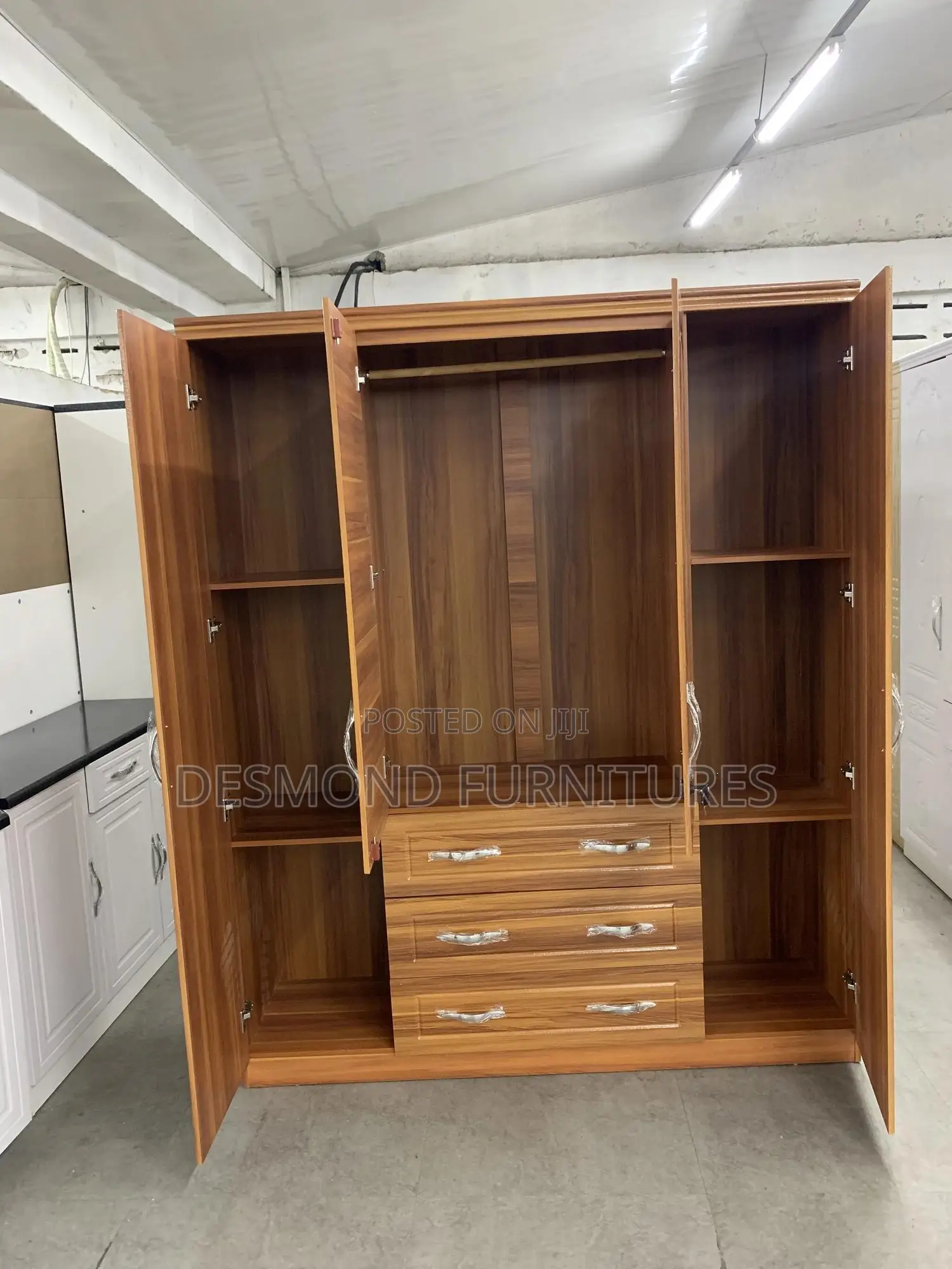 4 In 1 Wardrobe