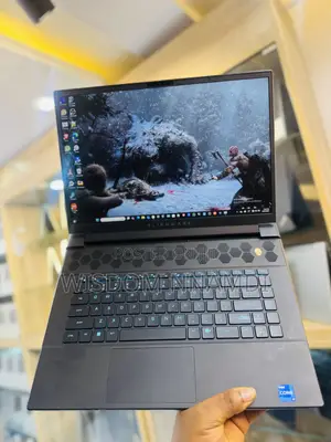 Laptop Dell Alienware M16 R1 16GB Intel Core i7 SSD 1T