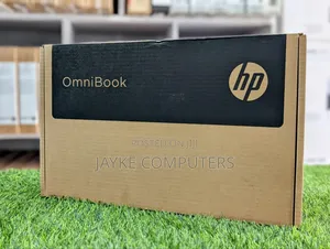 New Laptop HP OmniBook 5 Flip 16GB Intel Core 7 SSD 512GB