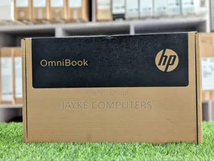 New Laptop HP OmniBook 5 Flip 16GB Intel Core 7 SSD 512GB
