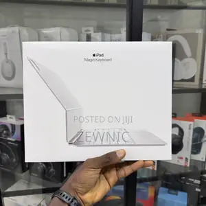 Lastest Apple iPad Pro M4 and M5 Magic Keyboard