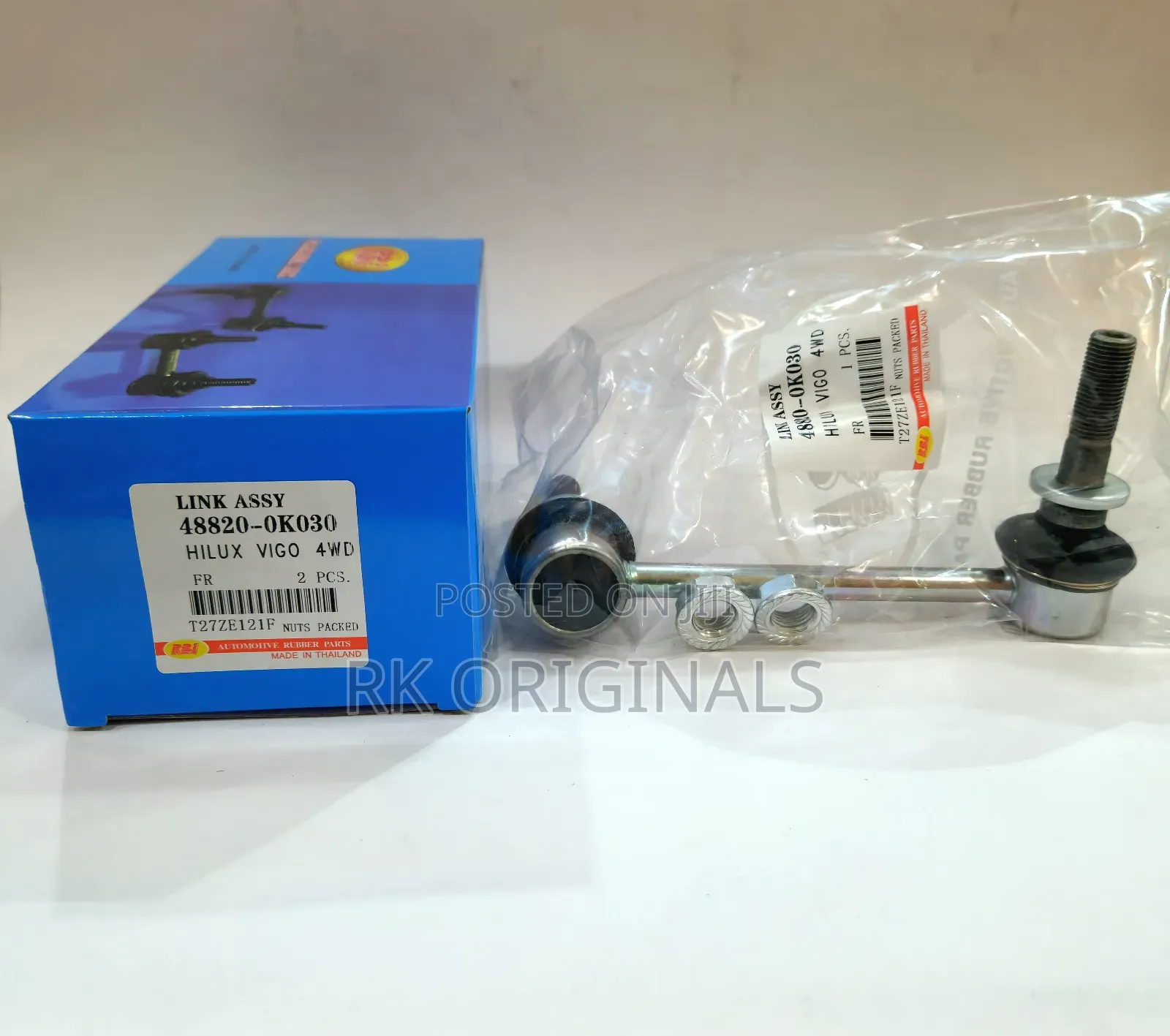 Toyota Hilux/Revo/Vigo 4wd Front Links Imported From Japan🇯🇵