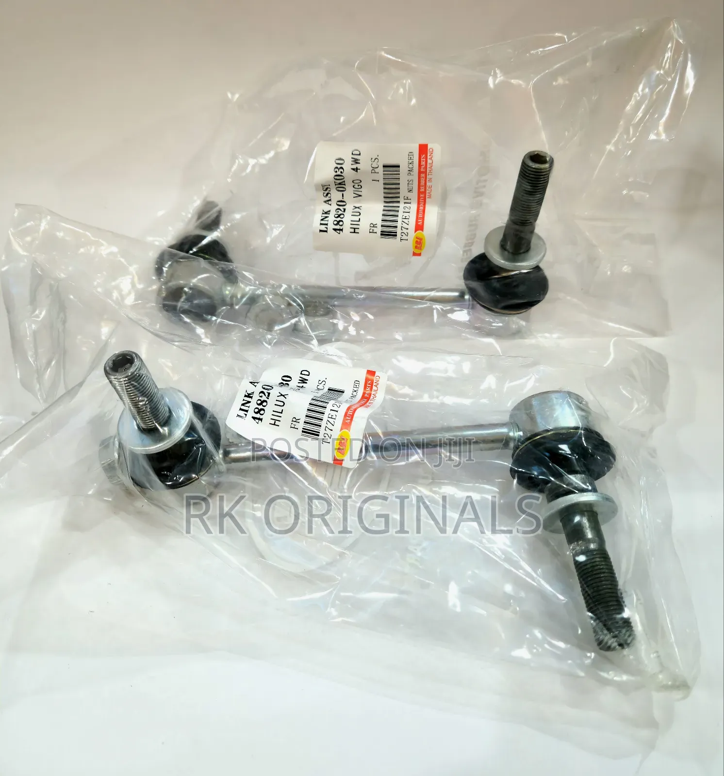 Toyota Hilux/Revo/Vigo 4wd Front Links Imported From Japan🇯🇵