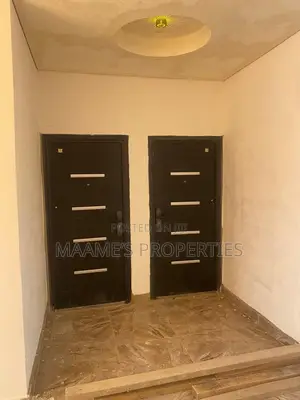 6bdrm House in Ablekuma for sale