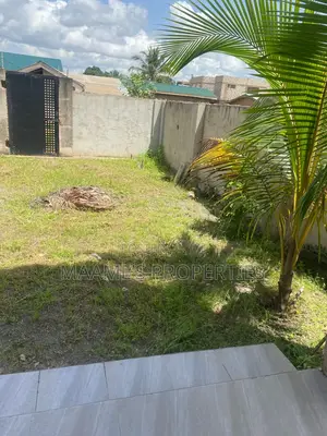 6bdrm House in Ablekuma for sale