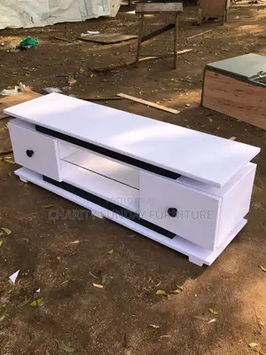 Premium Tv Stand With Glass in the Middle