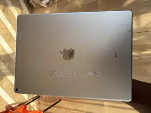 Apple iPad Pro 12.9 (2017) 64 GB White