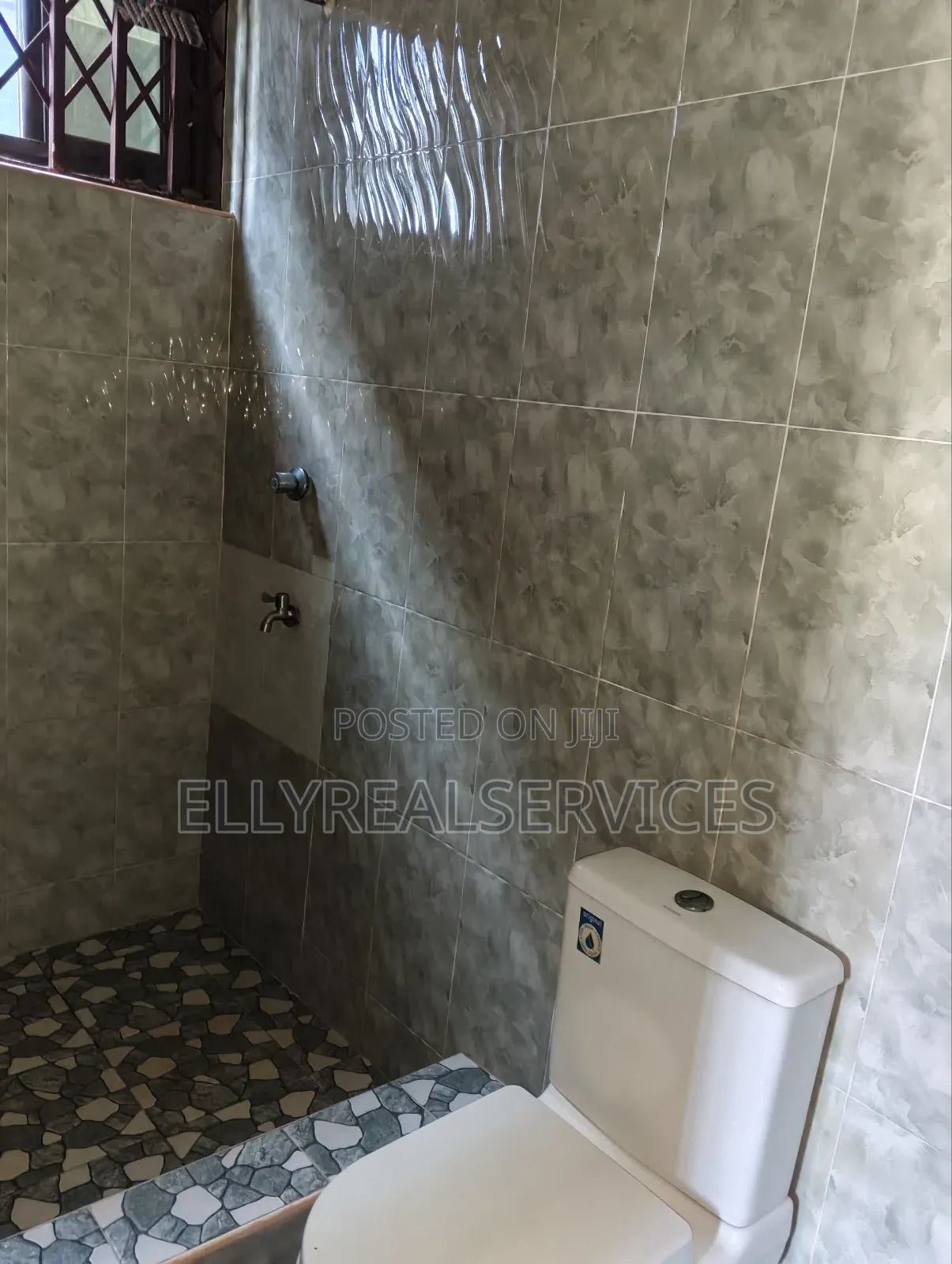 2bdrm Apartment in Ellyrealservices, Oyarifa for rent