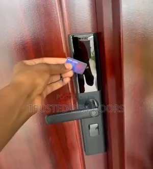 Tuya App Wifi Biometric Smart Door Lock For Security And Wooden Doors