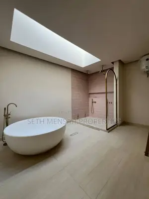 3bdrm House in Airport Residential Area for sale