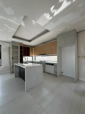 3bdrm House in Airport Residential Area for sale