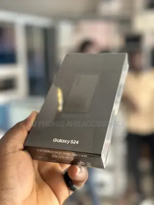New Samsung Galaxy S24 128 GB Blue