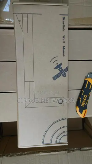 Starlink Gen 3 Wall Or Fascia Mount With Pipe Adapter