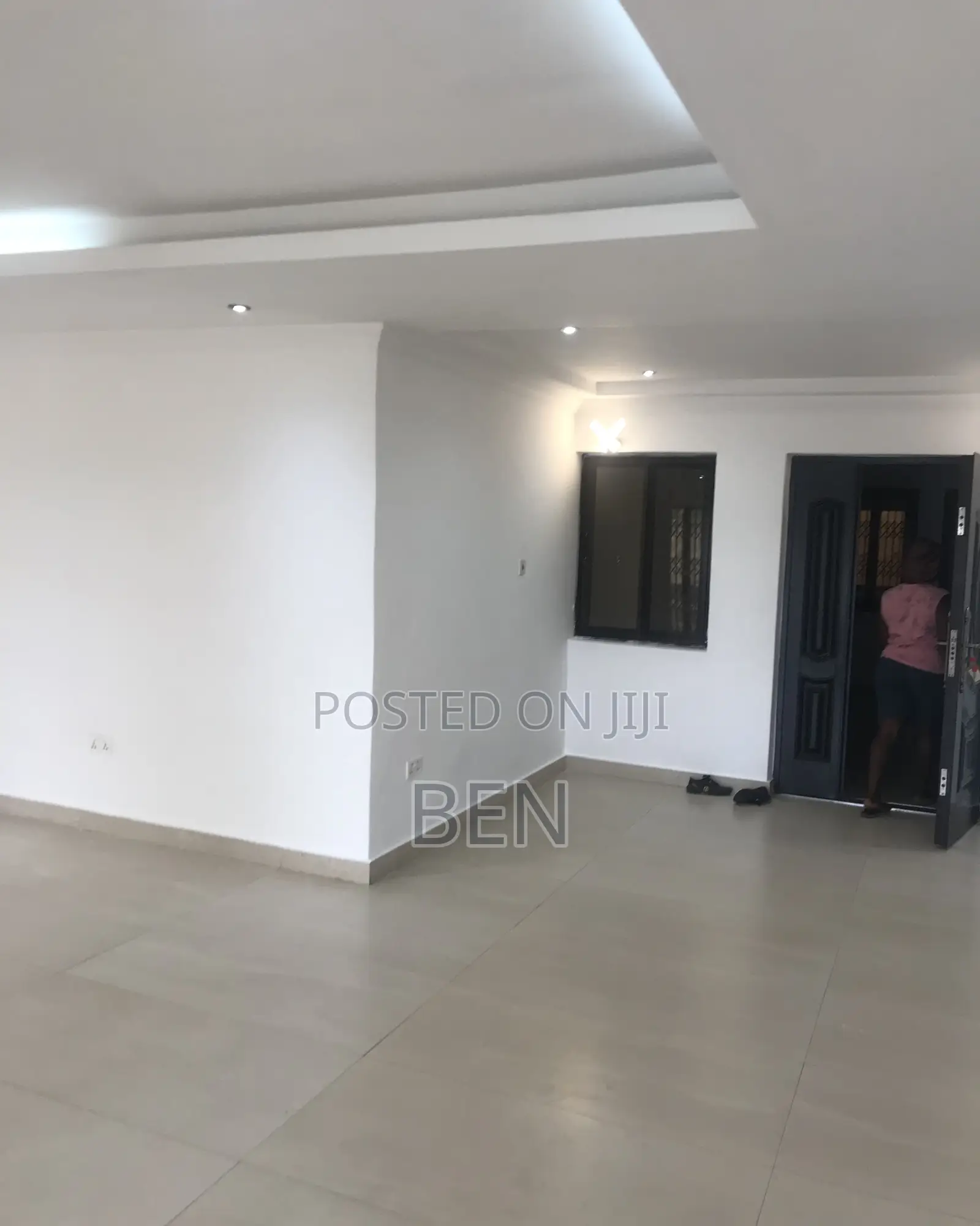 4bdrm House in Tesano, Police Station for rent