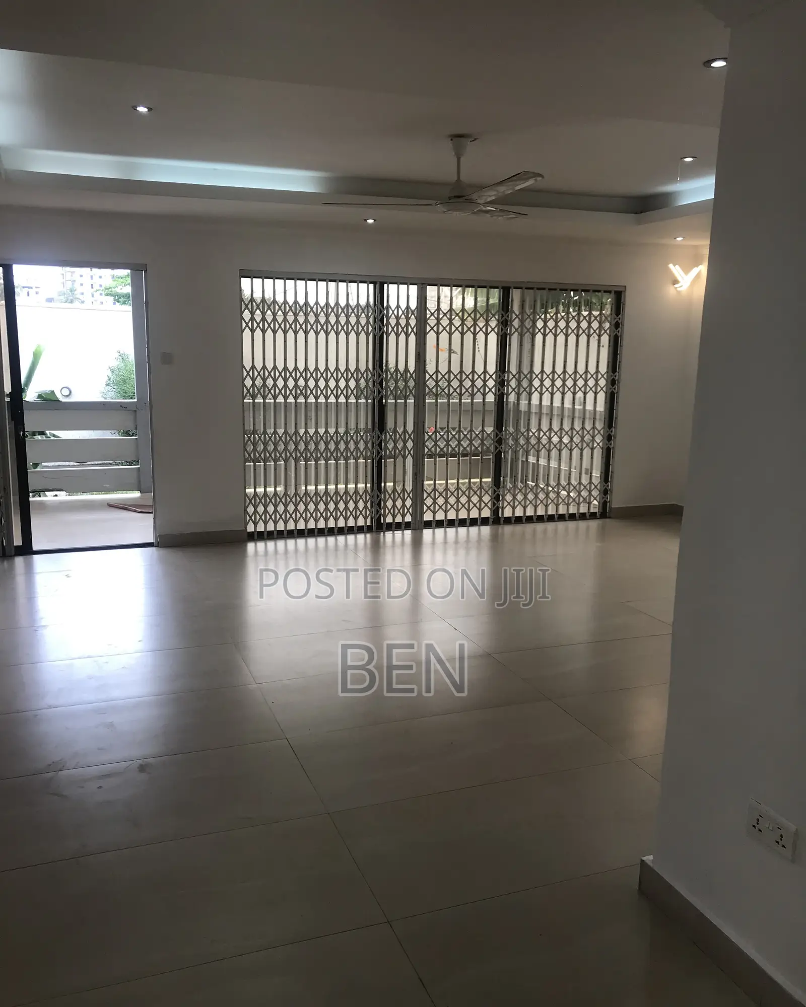 4bdrm House in Tesano, Police Station for rent