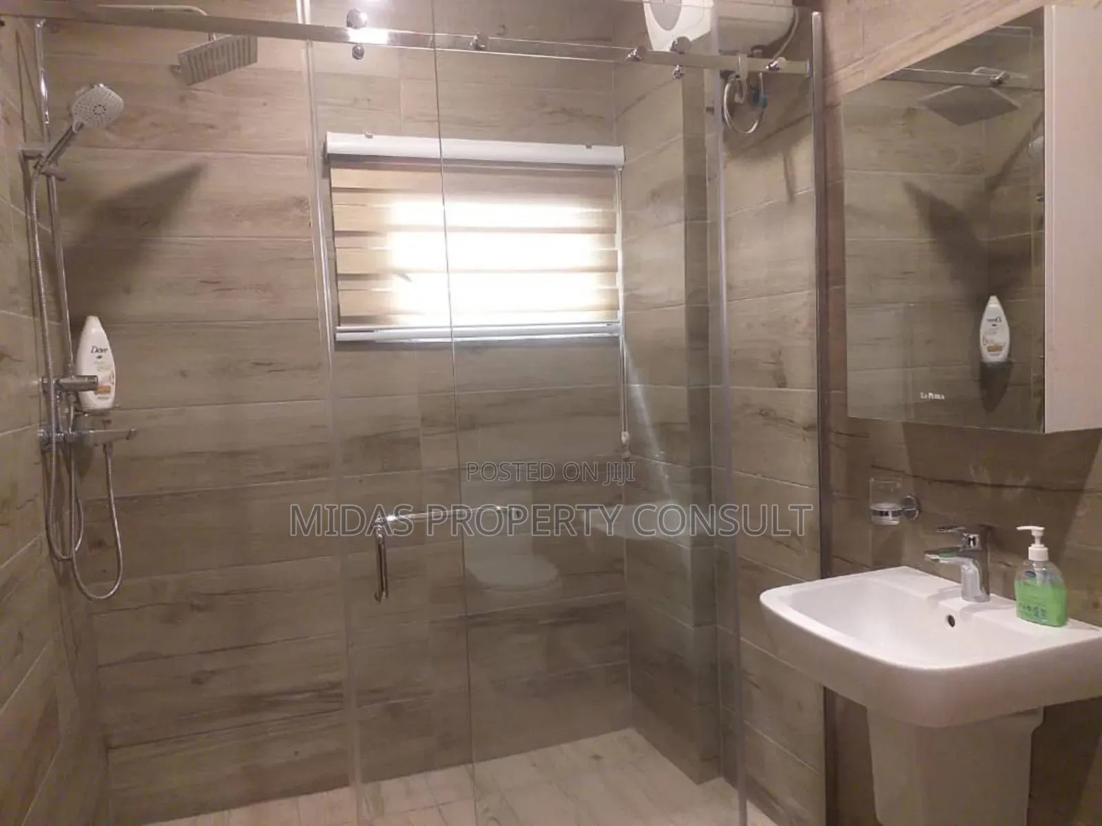 Furnished 3bdrm Apartment in Airport Residential for sale