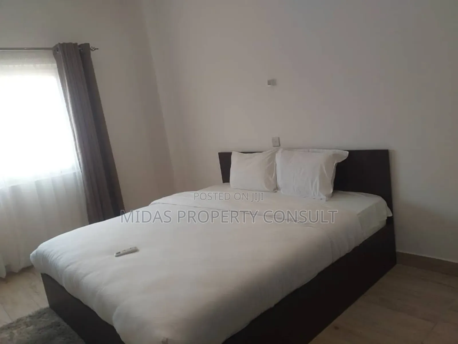 Furnished 3bdrm Apartment in Airport Residential for sale