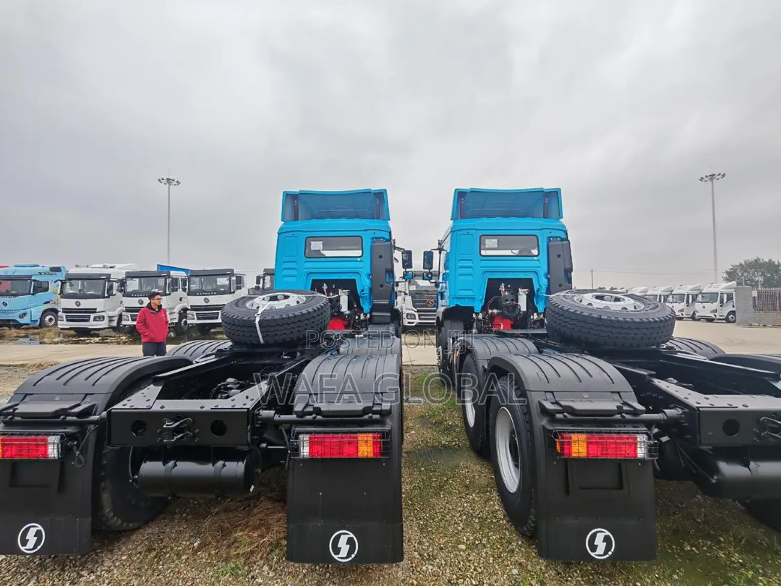 6x4 Shacman Sagmoto Trailer Head With Cummins 420hp Engine