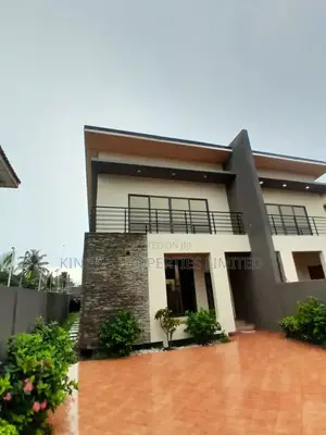 3bdrm Townhouse / Terrace in Adjiganor, Adjiriganor for rent