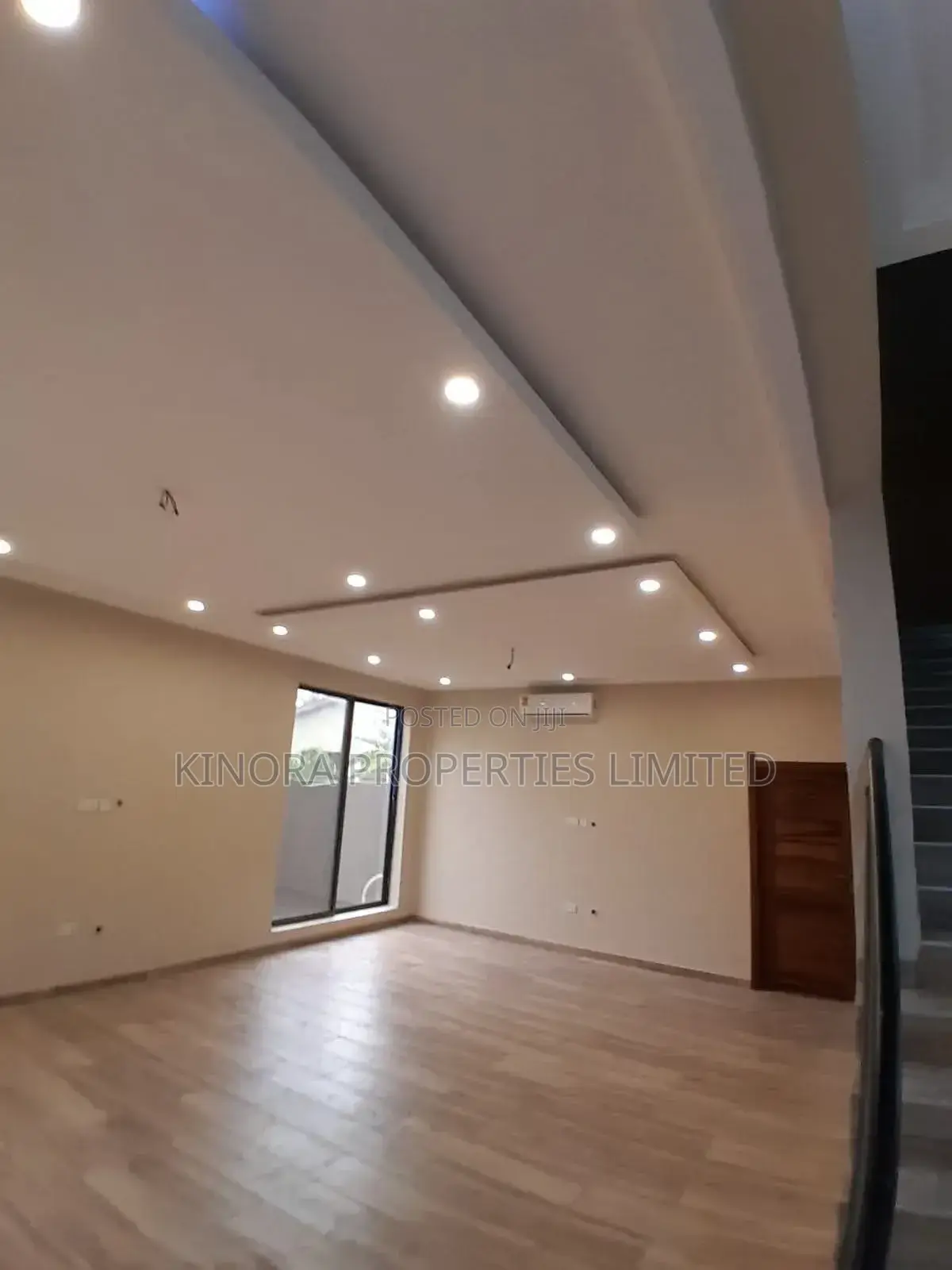 3bdrm Townhouse / Terrace in Adjiganor, Adjiriganor for rent