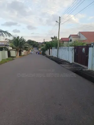 3bdrm House in Achimota Mile 7 for sale