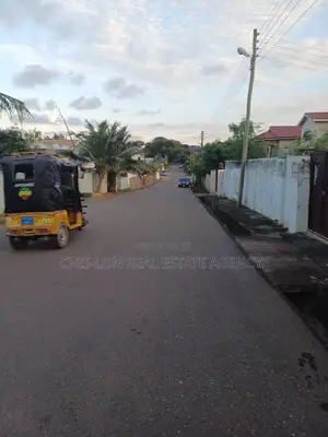 3bdrm House in Achimota Mile 7 for sale