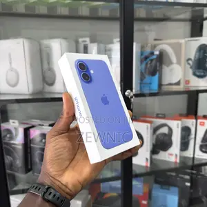 New Apple iPhone 16 128 GB Blue