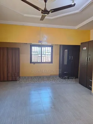 3bdrm House in Spintex, Sakumono for rent