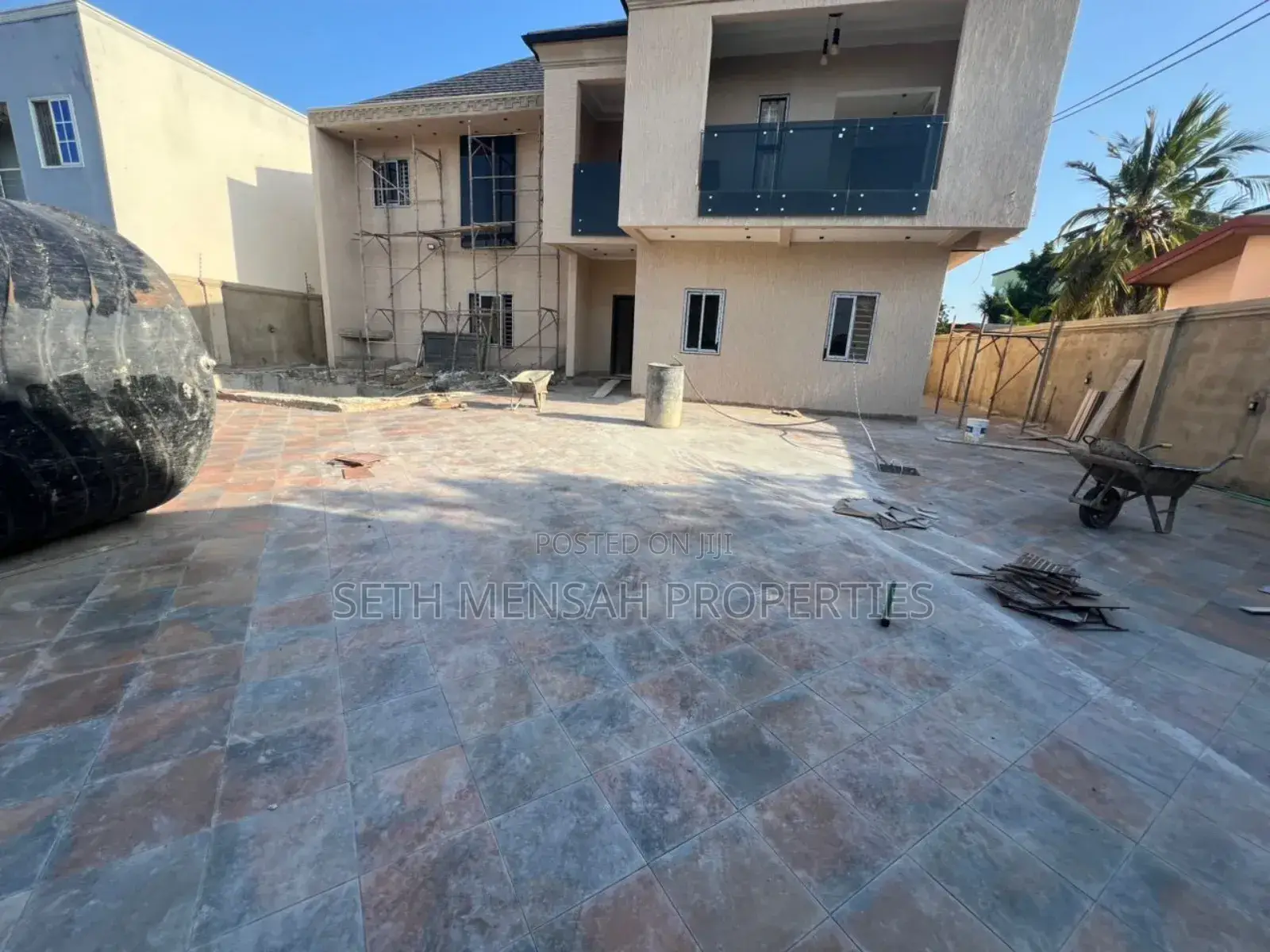 5bdrm House in West Legon for sale