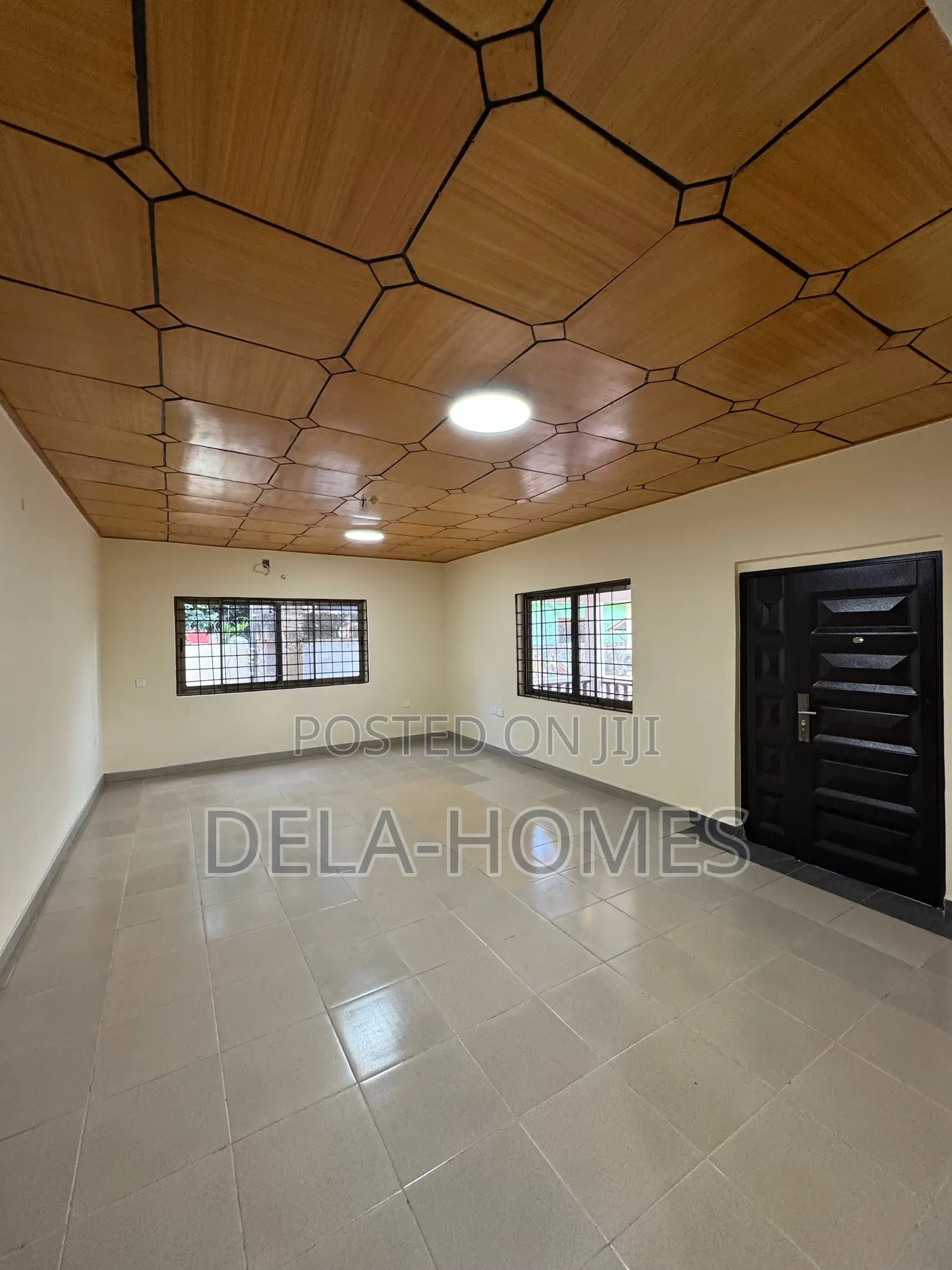 Three-Bedroom Hse for Rent at Adenta 