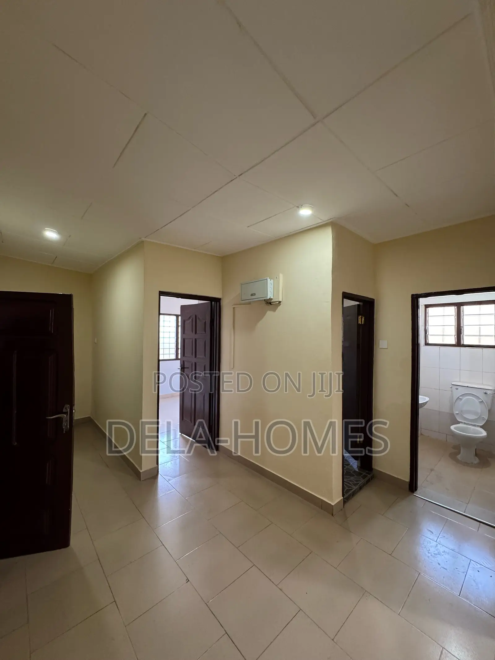 Three-Bedroom Hse for Rent at Adenta 
