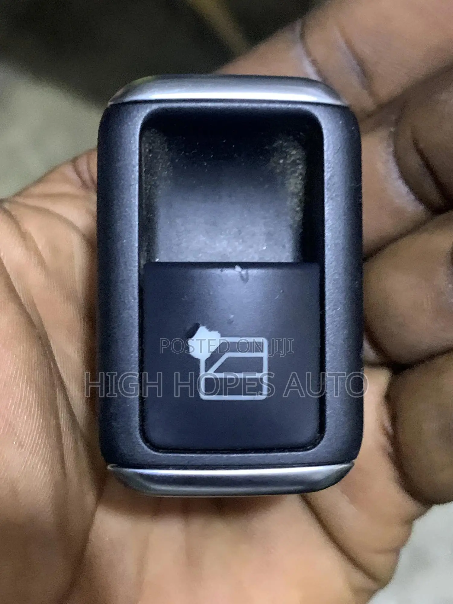 Mercedes Benz C250 Single Window Switch.