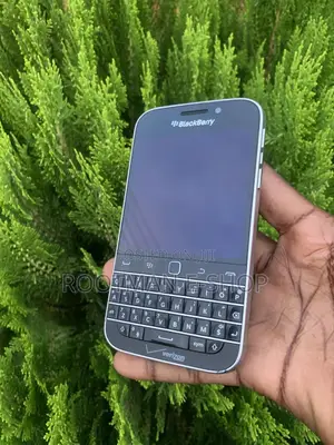 New BlackBerry Classic 16 GB Black