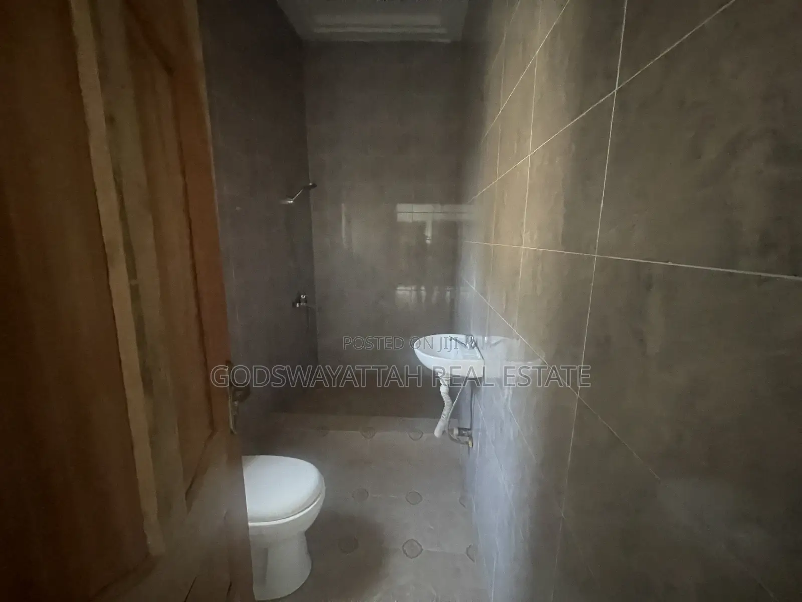 1bdrm Apartment in East Legon, Adjiriganor for rent
