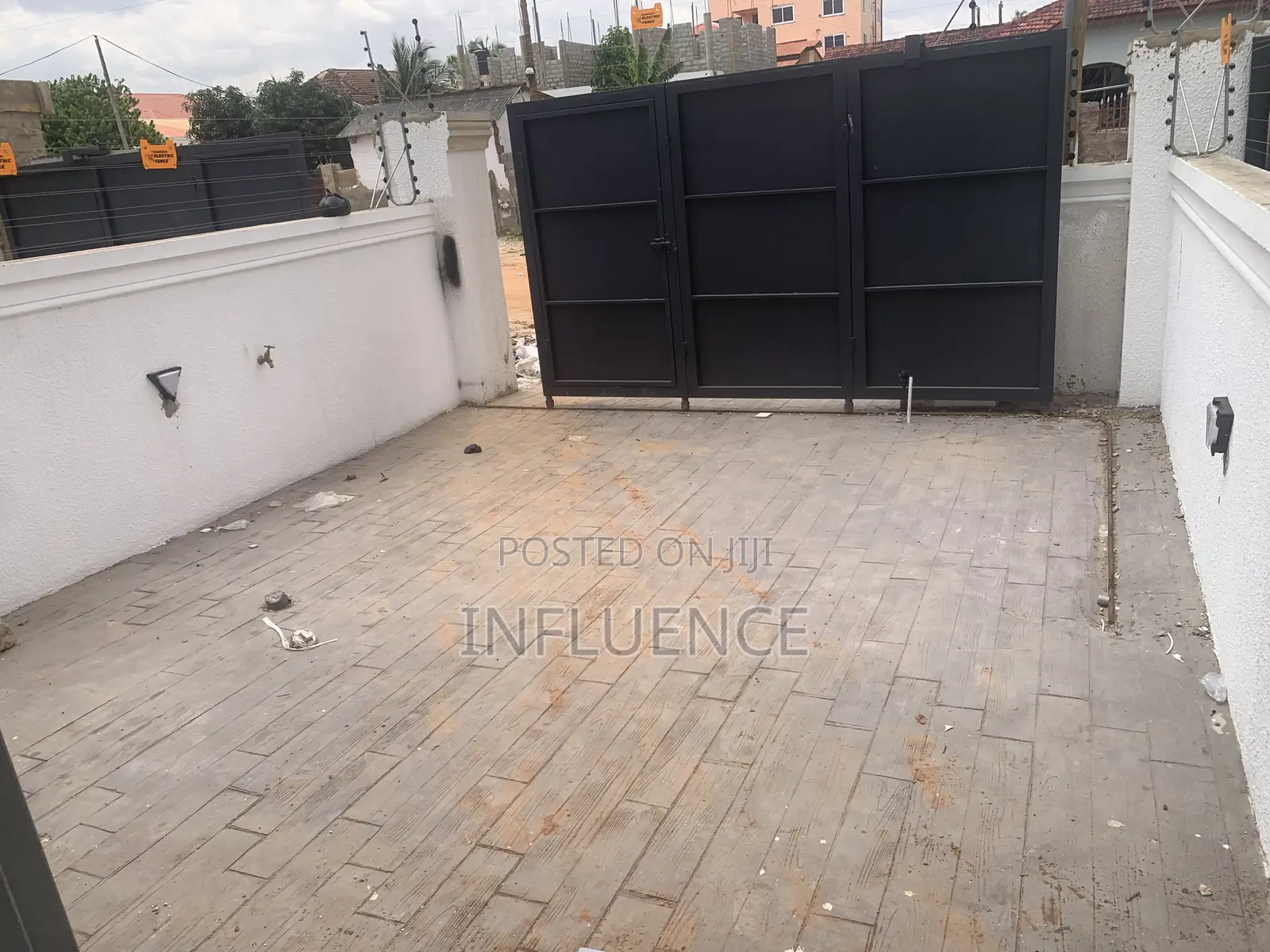 2bdrm House in Botwe, East Legon for sale