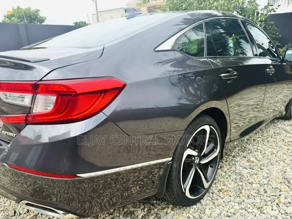 Honda Accord Sport 2018 Gray