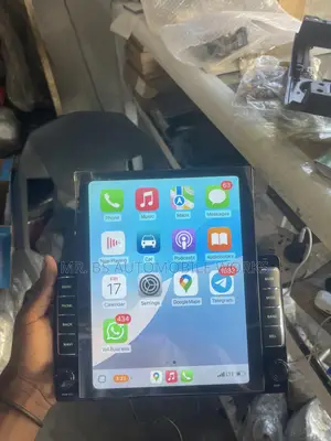 Apple Carplay & Android Auto Tesla Screen