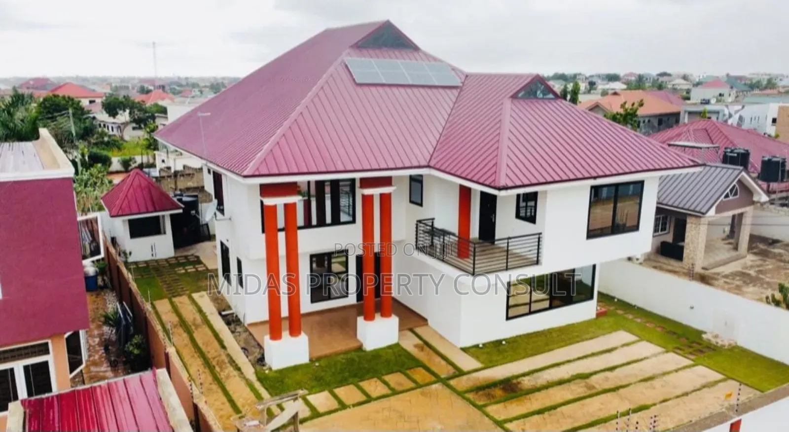 5bdrm House in Lakeside Estates for sale
