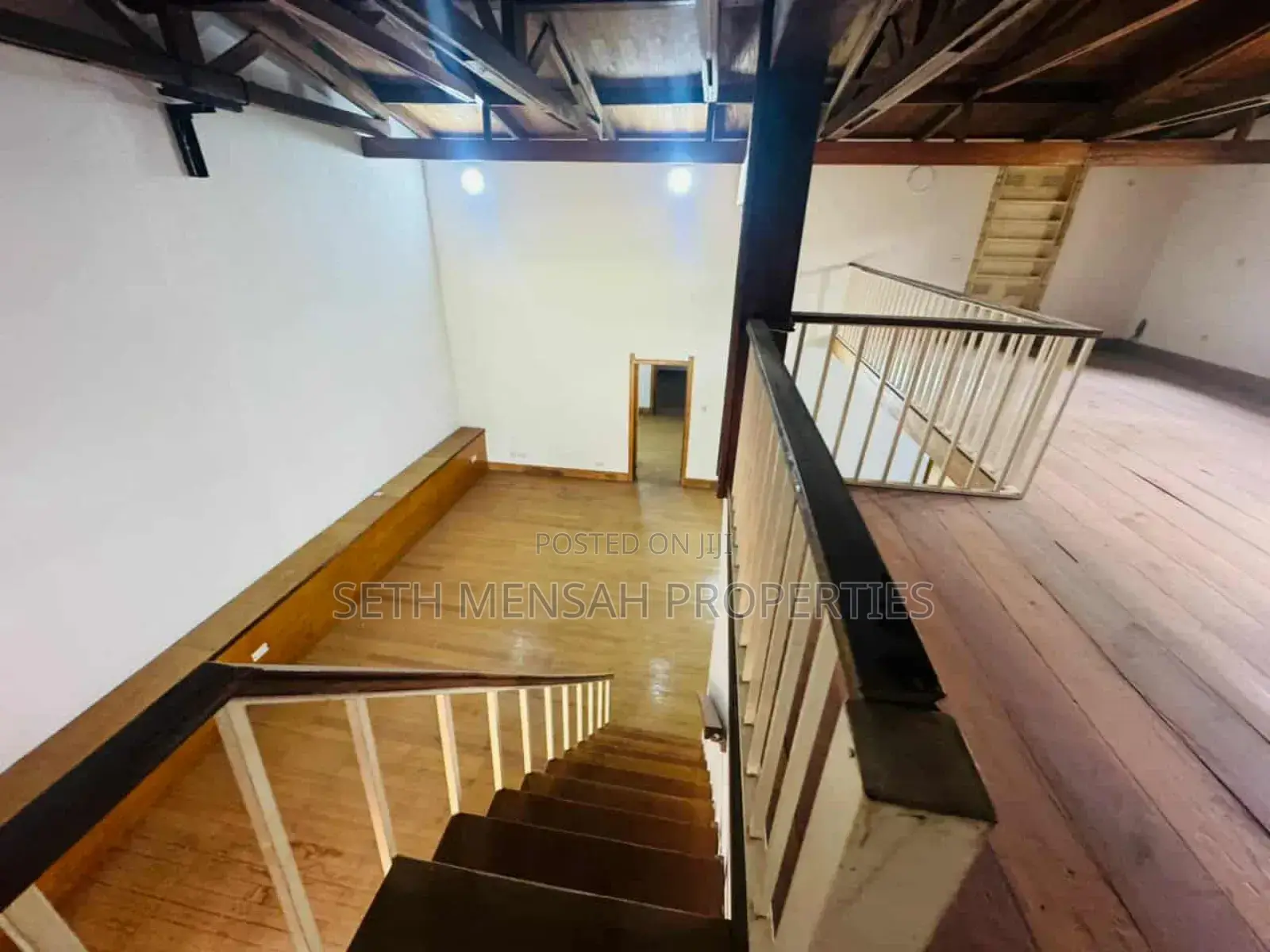 5bdrm House in Airport Residential Area for sale