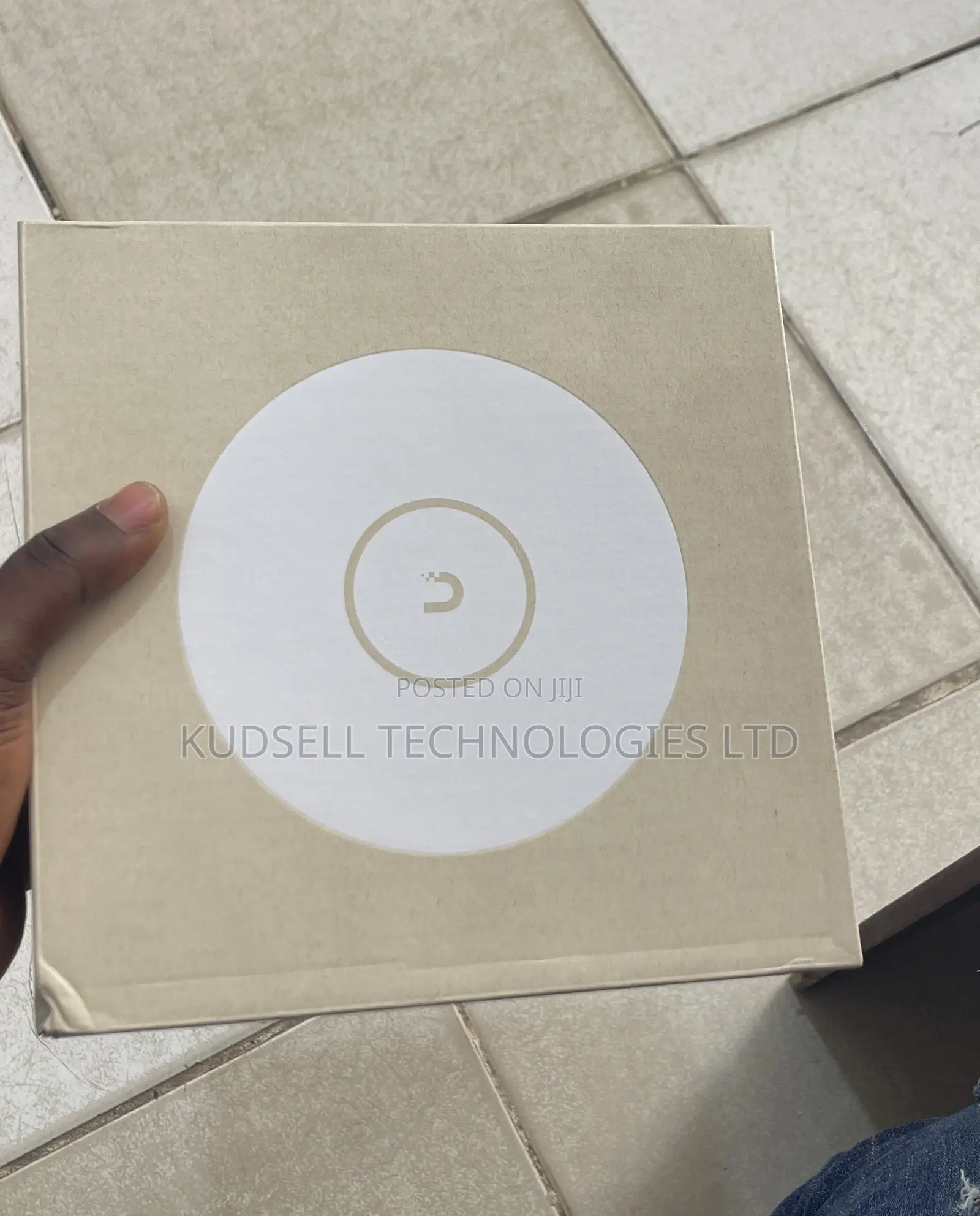 Ubiquiti U7 Lite Ceiling-Mounted Wifi 7 Access Point