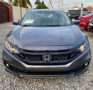 Honda Civic EX Hatchback 2019 Gray