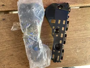 2016-2019 Fender/Bumper Locker for Toyota Land Cruiser Prado