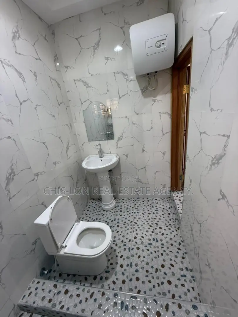 3bdrm House in Chis-Lon Real Estate, Nyanyano for rent