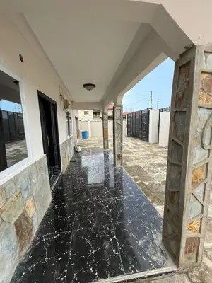 3bdrm House in Chis-Lon Real Estate, Nyanyano for rent