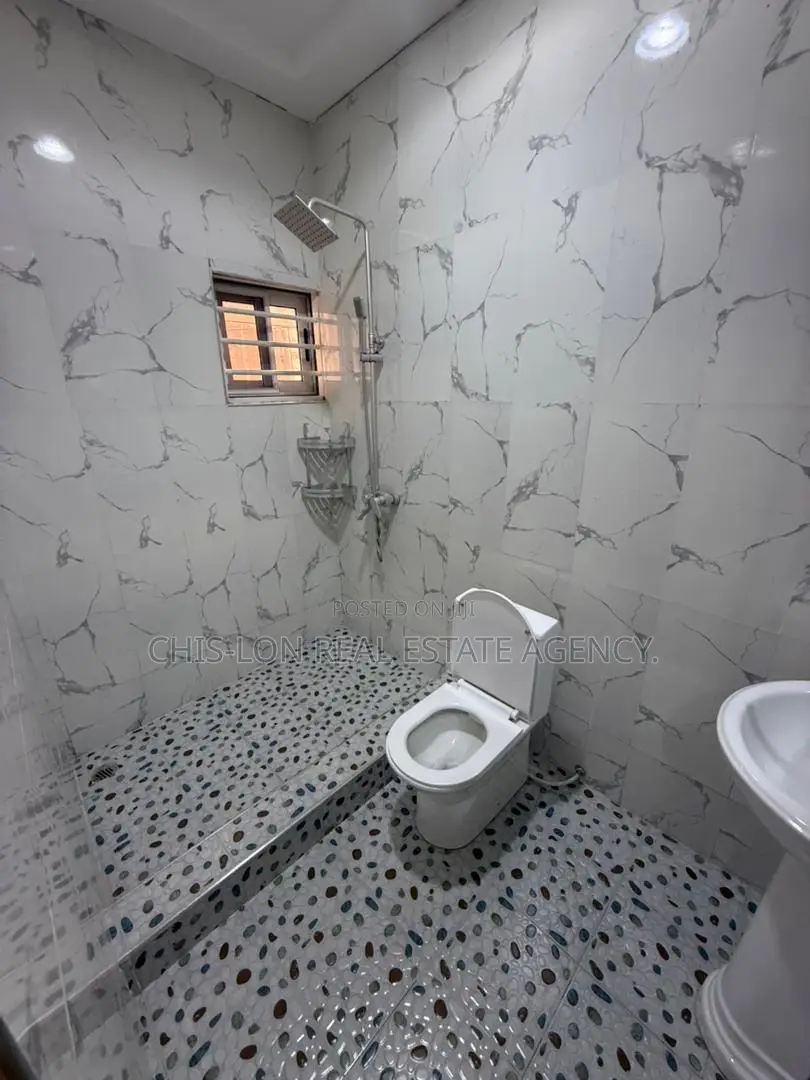 3bdrm House in Chis-Lon Real Estate, Nyanyano for rent