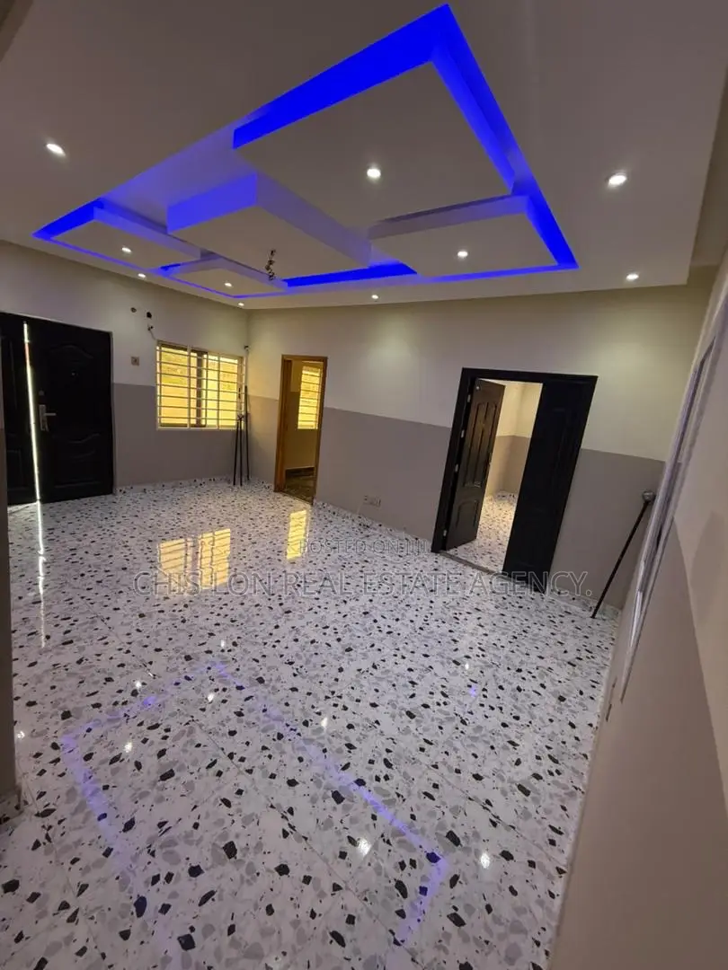 3bdrm House in Chis-Lon Real Estate, Nyanyano for rent