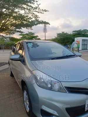 Toyota Vitz for Rent